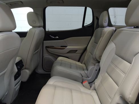 Used 2019 GMC Acadia Denali AWD/4WD image 18
