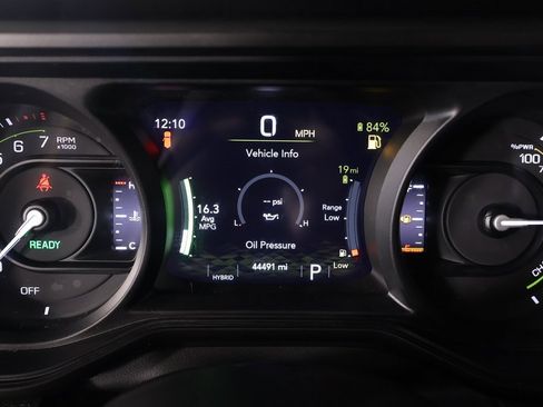 Used 2024 Jeep Wrangler Unlimited Rubicon 4xe image 4