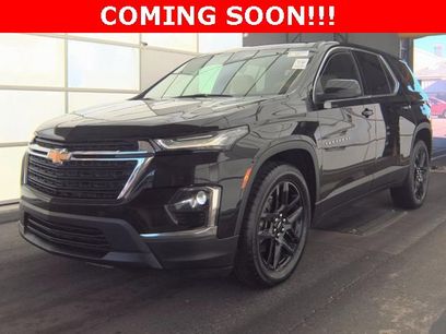 Used 2023 Chevrolet Traverse LS