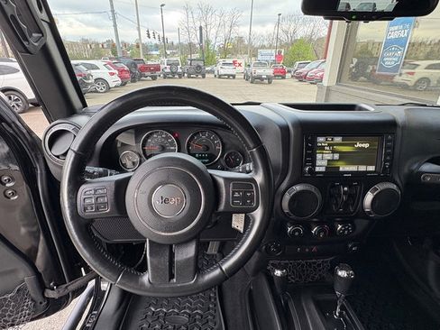 Used 2017 Jeep Wrangler Unlimited Sport w/ Quick Order Package 24S image 18