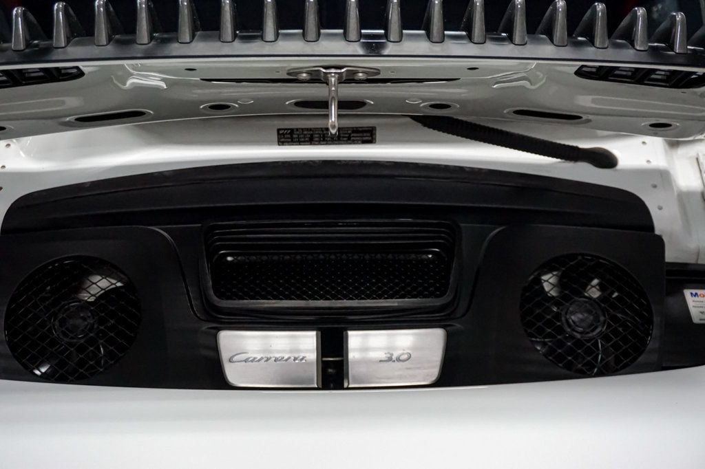 Used 2018 Porsche 911 Carrera image 17