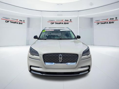 Used 2022 Lincoln Aviator Reserve RWD image 8