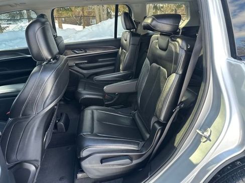 Used 2024 Jeep Grand Cherokee L Limited image 26