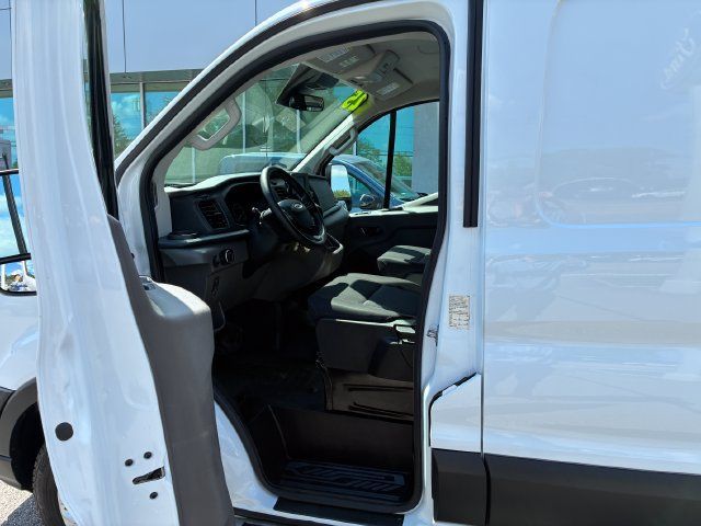 Certified 2025 Ford Transit 250 Low Roof w/ Exterior Upgrade Package RWD image 10