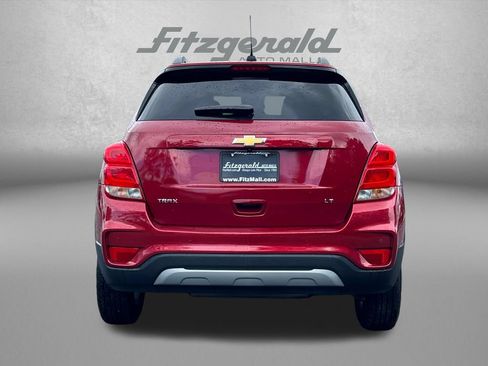 Used 2020 Chevrolet Trax LT w/ Driver Confidence Package FWD image 7