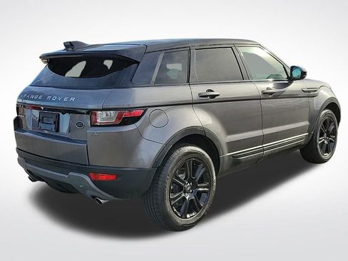 Used 2017 Land Rover Range Rover Evoque SE Premium image 5