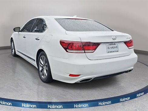 Used 2014 Lexus LS 460 w/ Comfort Package image 8