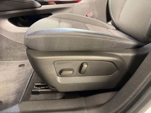 Used 2023 Buick Envision Preferred FWD image 14