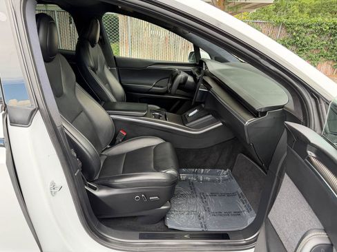 Used 2022 Tesla Model X Plaid AWD/4WD image 22