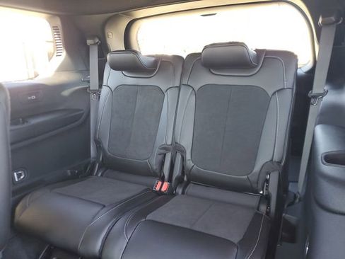 New 2025 Jeep Grand Cherokee L Altitude RWD image 8