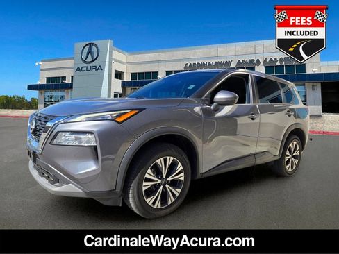 Used 2022 Nissan Rogue SV AWD/4WD image 2