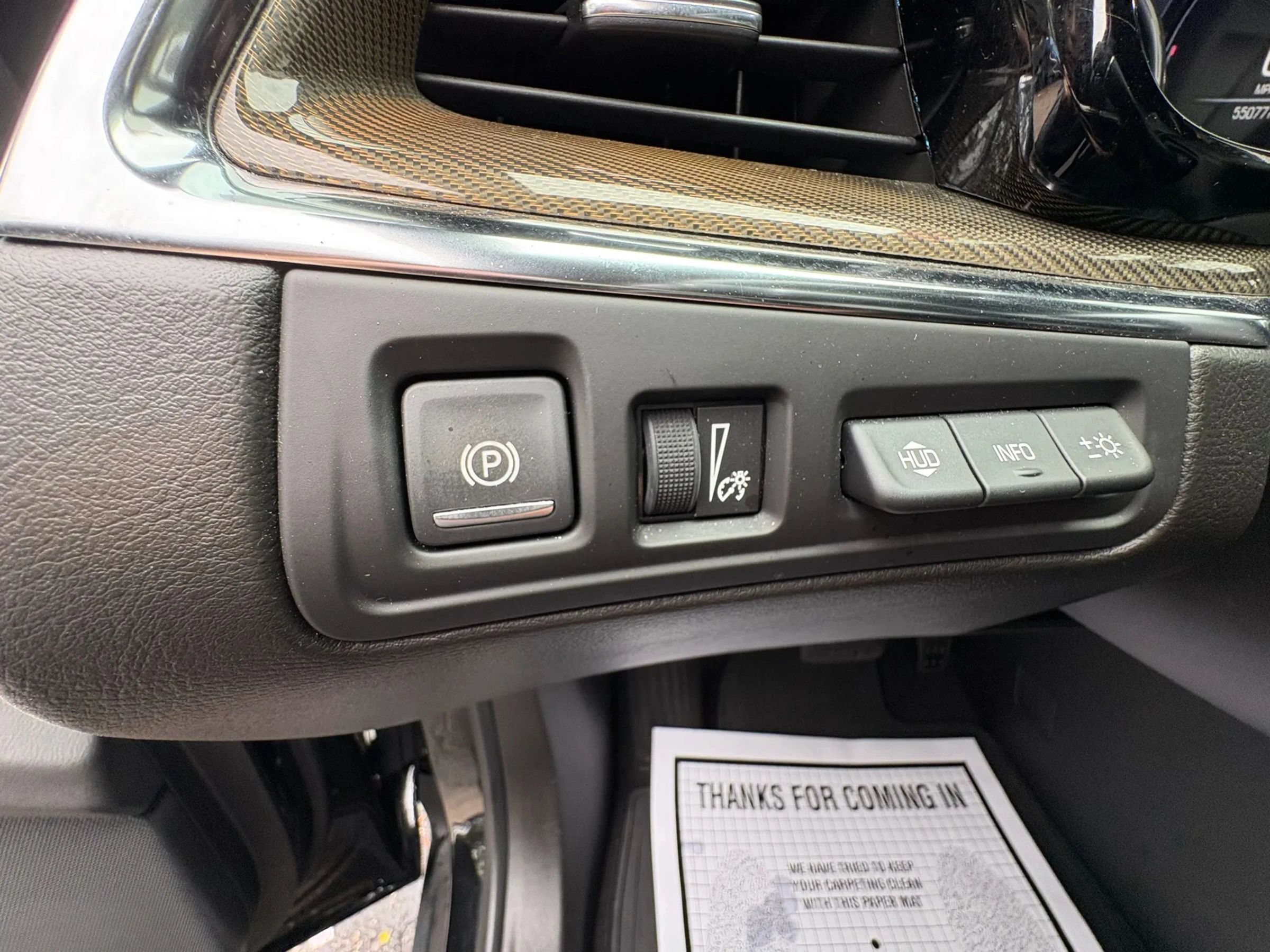 Used 2019 Cadillac XT5 Platinum AWD/4WD image 34