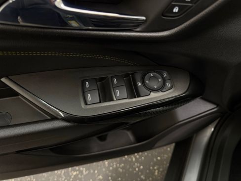 Used 2024 Chevrolet Trax LT w/ Driver Confidence Package image 10