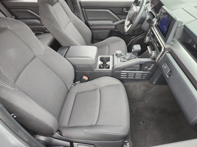 Certified 2025 Toyota 4Runner SR5 AWD/4WD image 12
