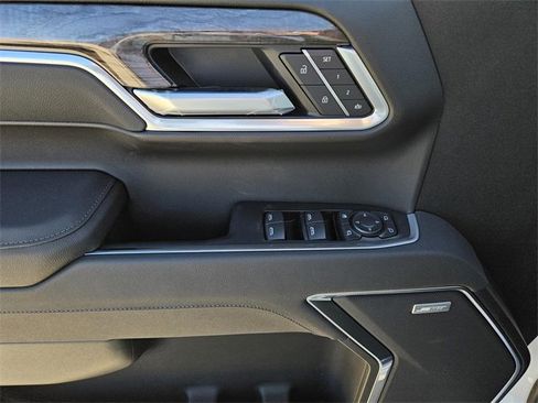 New 2026 Chevrolet Silverado 1500 LTZ w/ LTZ Premium Texas Edition image 9