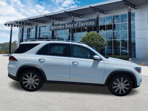 New 2025 Mercedes-Benz GLE 450 4MATIC image 3