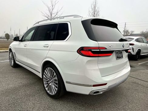 New 2026 BMW X7 xDrive40i w/ Premium Package image 5