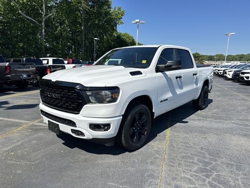 Used 2023 RAM 1500 Big Horn AWD/4WD image 5