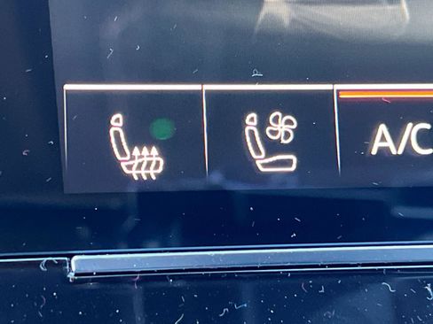 New 2026 Audi SQ7 Premium Plus image 24