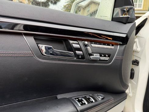 Used 2012 Mercedes-Benz S 63 AMG image 48