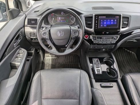 Used 2017 Honda Pilot Elite image 17