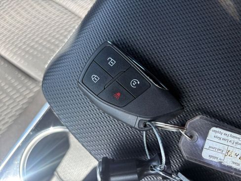 Used 2025 Chevrolet Equinox LT AWD/4WD image 22