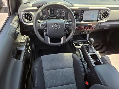 Used 2023 Toyota Tacoma TRD Sport w/ Advanced Technology Package AWD/4WD image 7