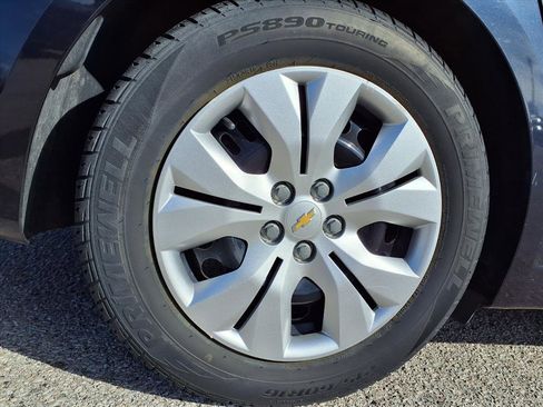 Used 2014 Chevrolet Cruze LS image 30