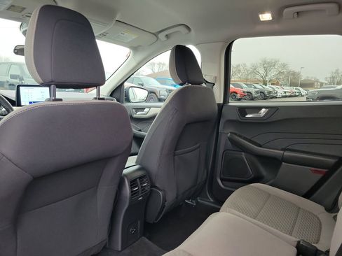 Certified 2021 Ford Escape SE w/ Cold Weather Package image 15