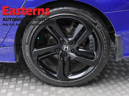 Used 2019 Honda Accord Sport image 8