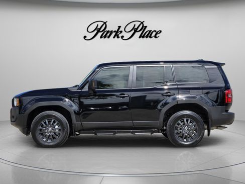 Used 2024 Toyota Land Cruiser 1958 image 2