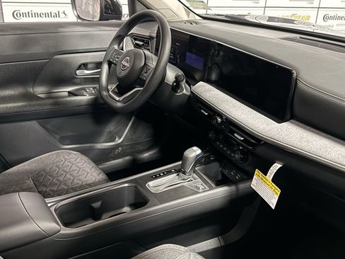 New 2026 Nissan Kicks SV w/ Cold Weather Package image 13