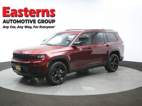 Used 2023 Jeep Grand Cherokee L Laredo image 56