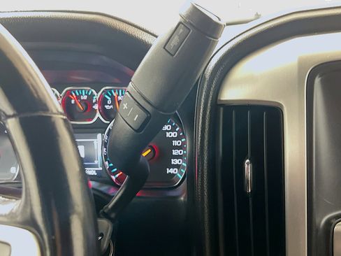 Used 2018 GMC Sierra 1500 SLT w/ Enhanced Driver Alert Package RWD image 13