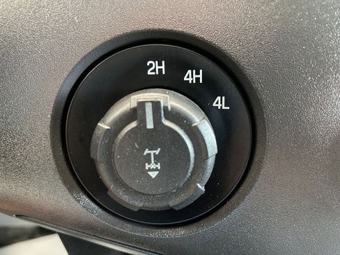 Used 2013 Ford F250 XL w/ Skid Plate Pkg image 20