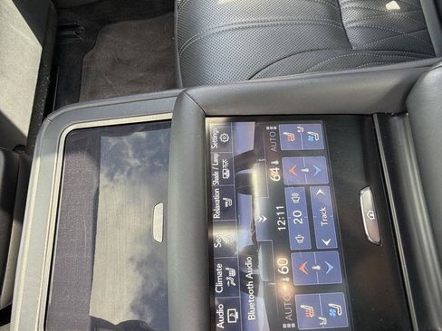 Used 2019 Lexus LS 500 RWD image 30