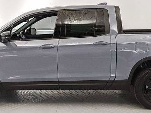 Used 2023 Honda Ridgeline Black Edition image 5