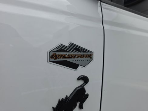 Used 2022 Ford Bronco Wildtrak AWD/4WD image 12