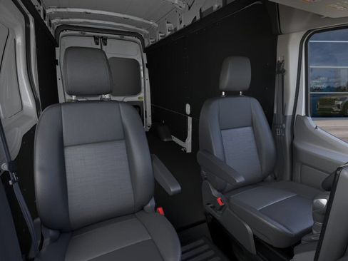 New 2026 Ford Transit 250 148 High Roof w/ Load Area Protection Package RWD image 5