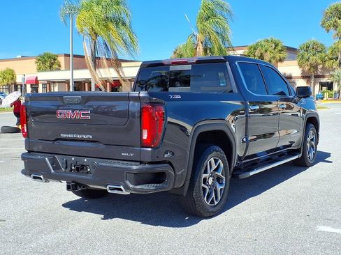 Used 2023 GMC Sierra 1500 SLT w/ SLT Premium Package AWD/4WD image 7