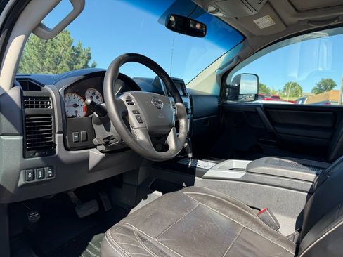 Used 2014 Nissan Titan PRO-4X AWD/4WD image 14