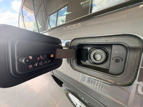 Used 2023 Jeep Grand Cherokee Limited RWD image 18