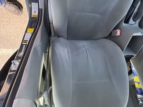 Used 2011 Toyota Corolla LE FWD image 27