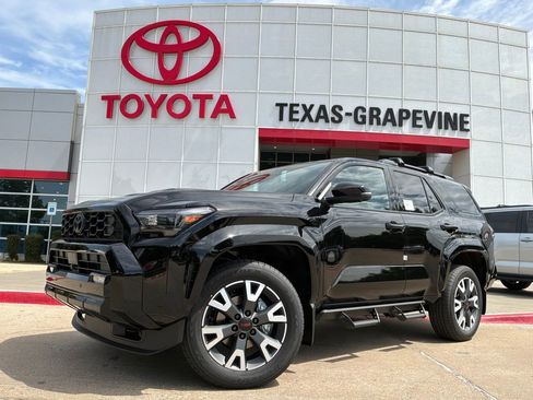 New 2026 Toyota 4Runner TRD Sport Premium RWD image 2