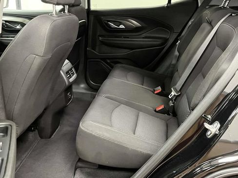 Used 2024 GMC Terrain SLE FWD image 16