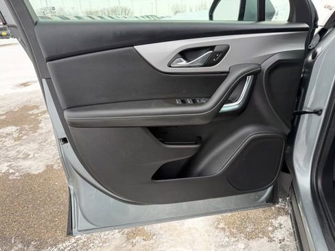 Used 2025 Chevrolet Blazer LT image 22