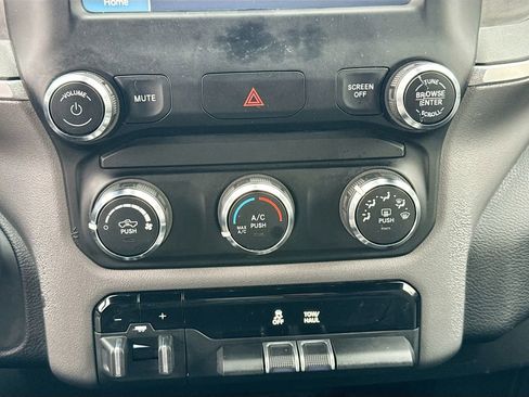 Used 2024 RAM 2500 Big Horn image 16