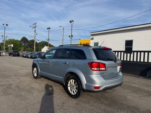 Used 2013 Dodge Journey SXT FWD image 6