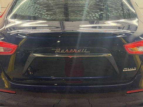Used 2019 Maserati Ghibli RWD image 11