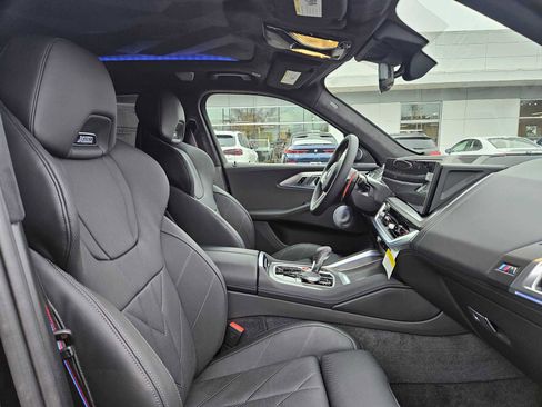 Used 2025 BMW XM image 11